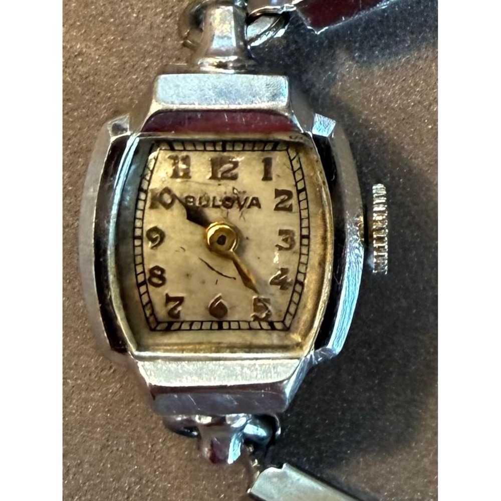 Vintage 1947 Bulova 17J Ladies Manual Wind Watch 10K Gold‎ Filled Running